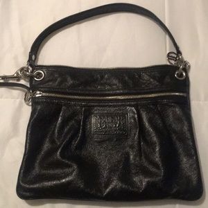 Authentic coach crossbody/shoulder bag